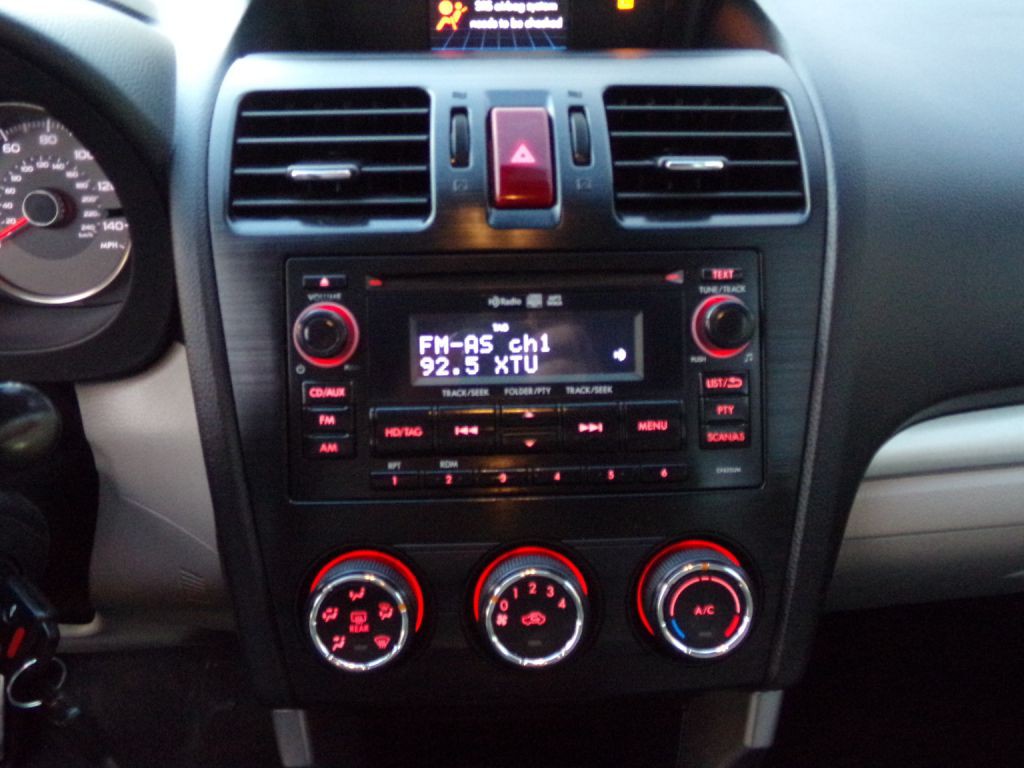 2015 Subaru Forester Image 8