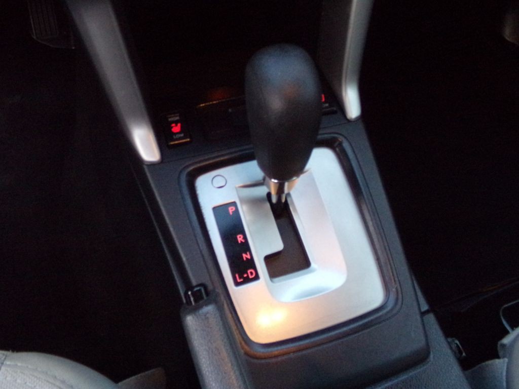 2015 Subaru Forester Image 9