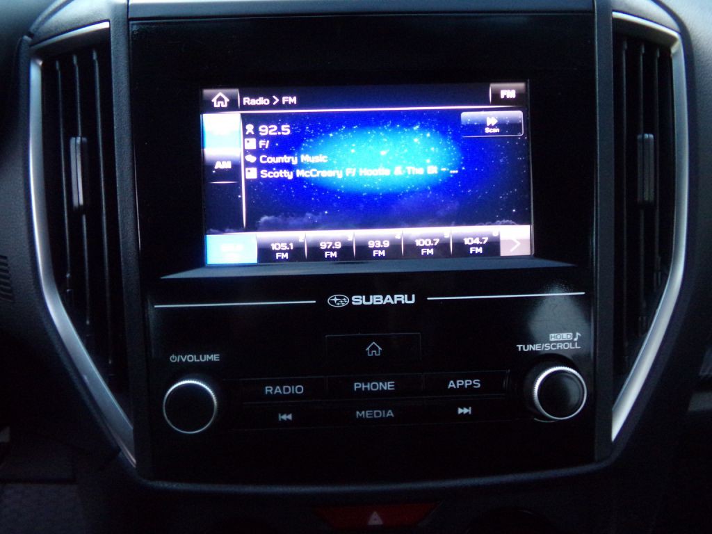 2017 Subaru Impreza Image 8