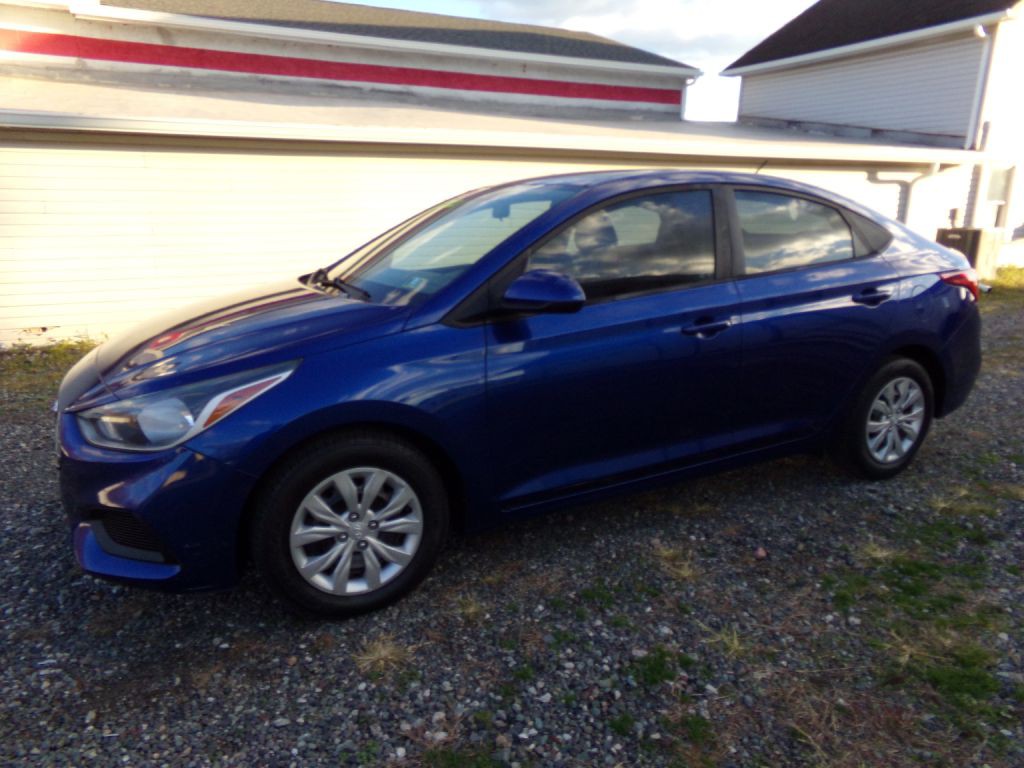 2019 Hyundai Accent Image 1