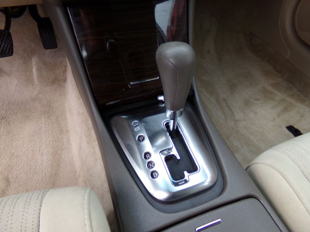 2011 Nissan Altima Image 9