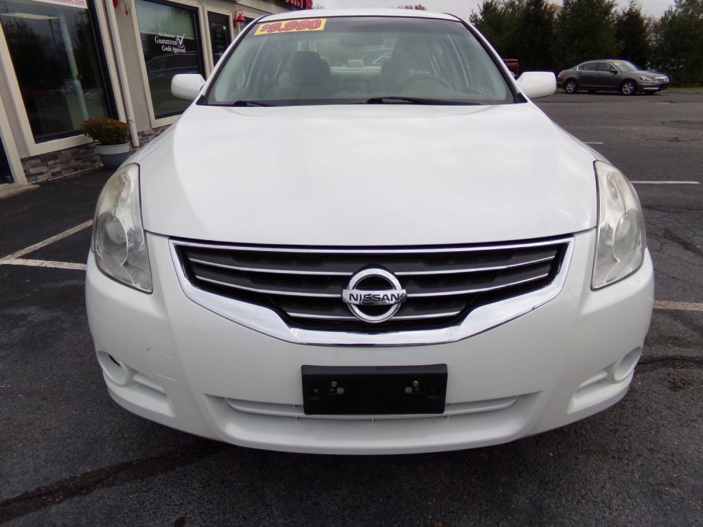 2011 Nissan Altima Image 15