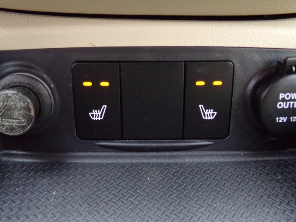 2007 Hyundai Santa Fe Image 13