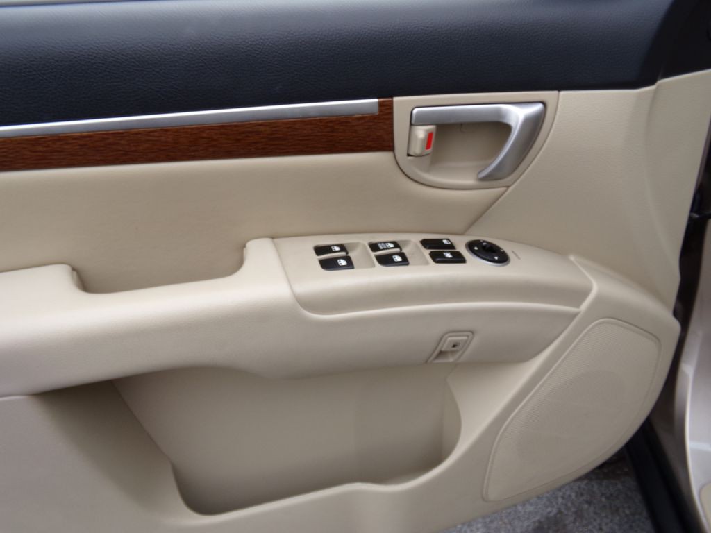 2007 Hyundai Santa Fe Image 15