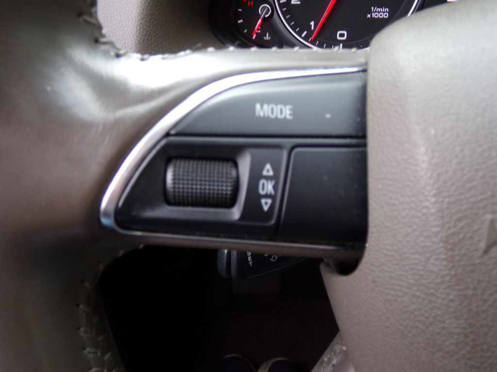 2013 Audi Q5 Image 11