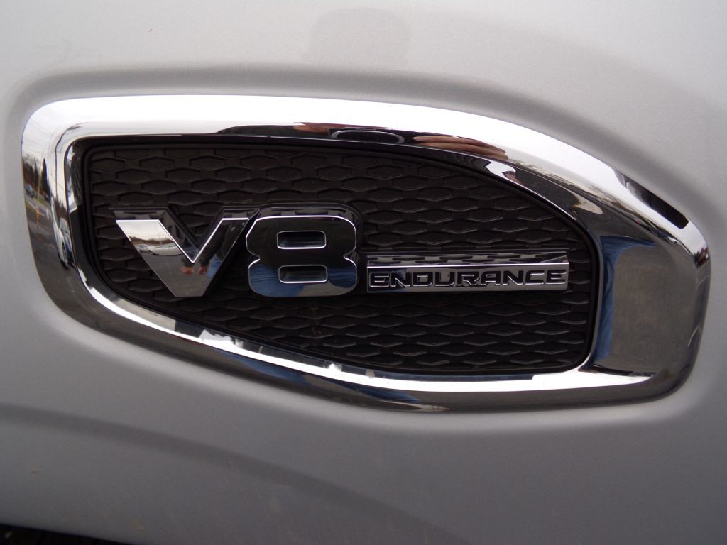 2017 Nissan Titan Image 15