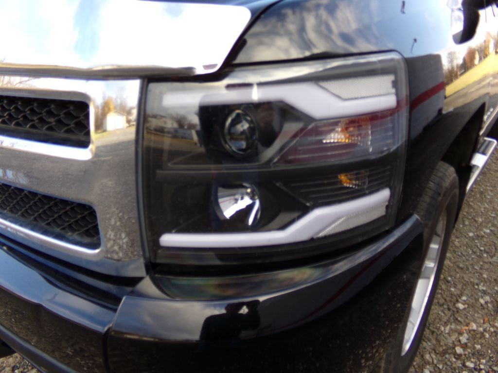 2007 Chevrolet Silverado 1500 Image 19