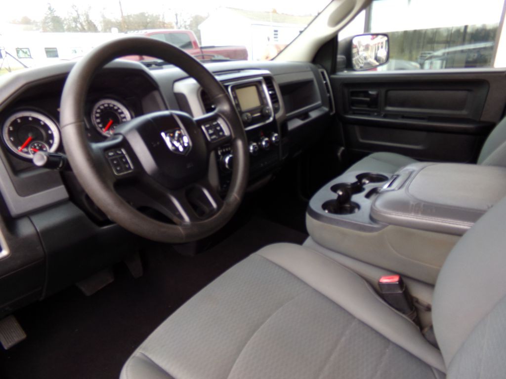 2015 RAM 1500 Image 5