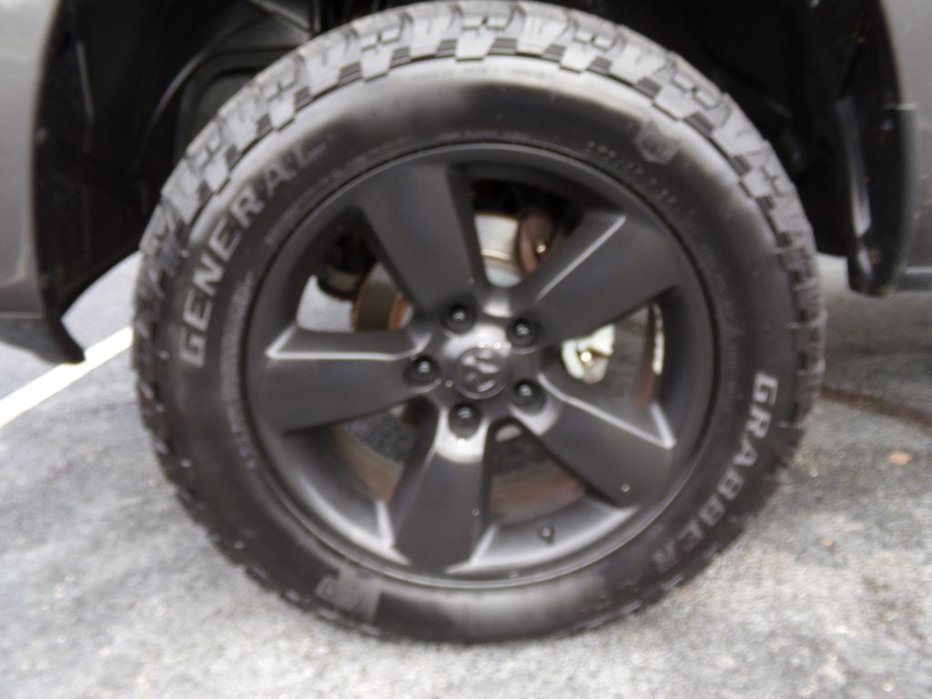 2015 RAM 1500 Image 29