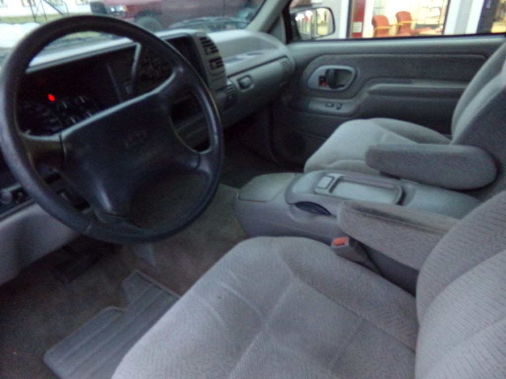 1995 Chevrolet C/K Image 5