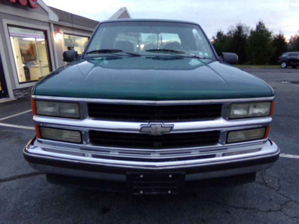 1995 Chevrolet C/K Image 10