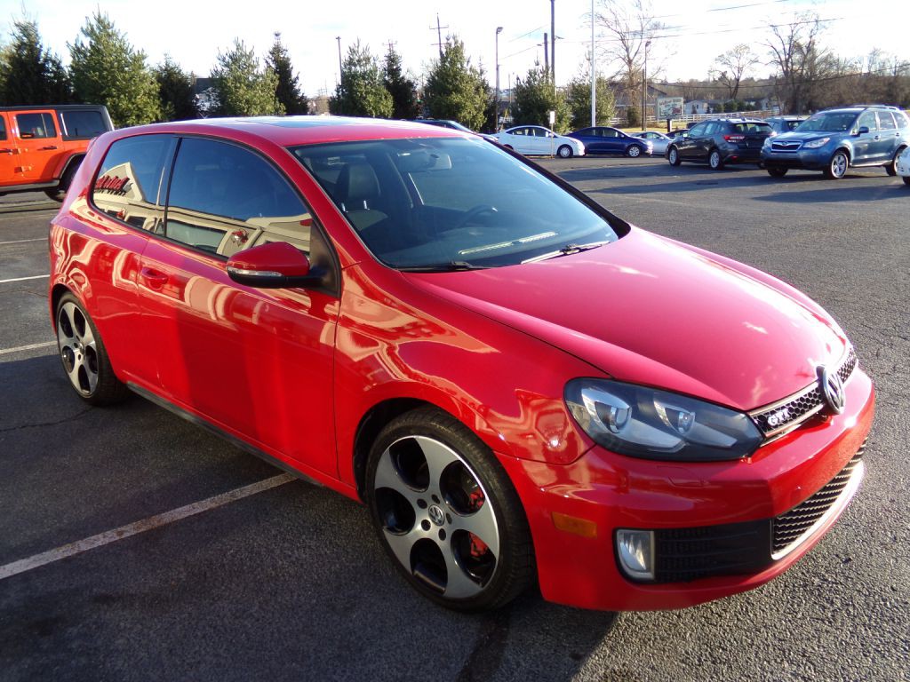 2011 Volkswagen GTI Image 5