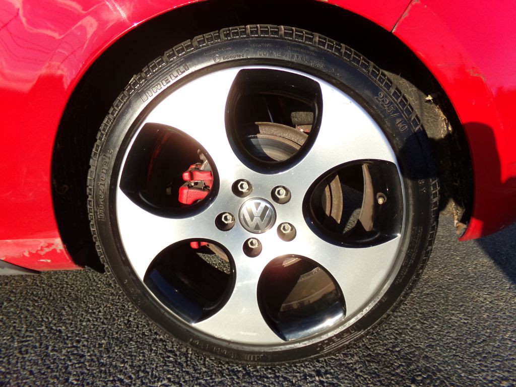 2011 Volkswagen GTI Image 19