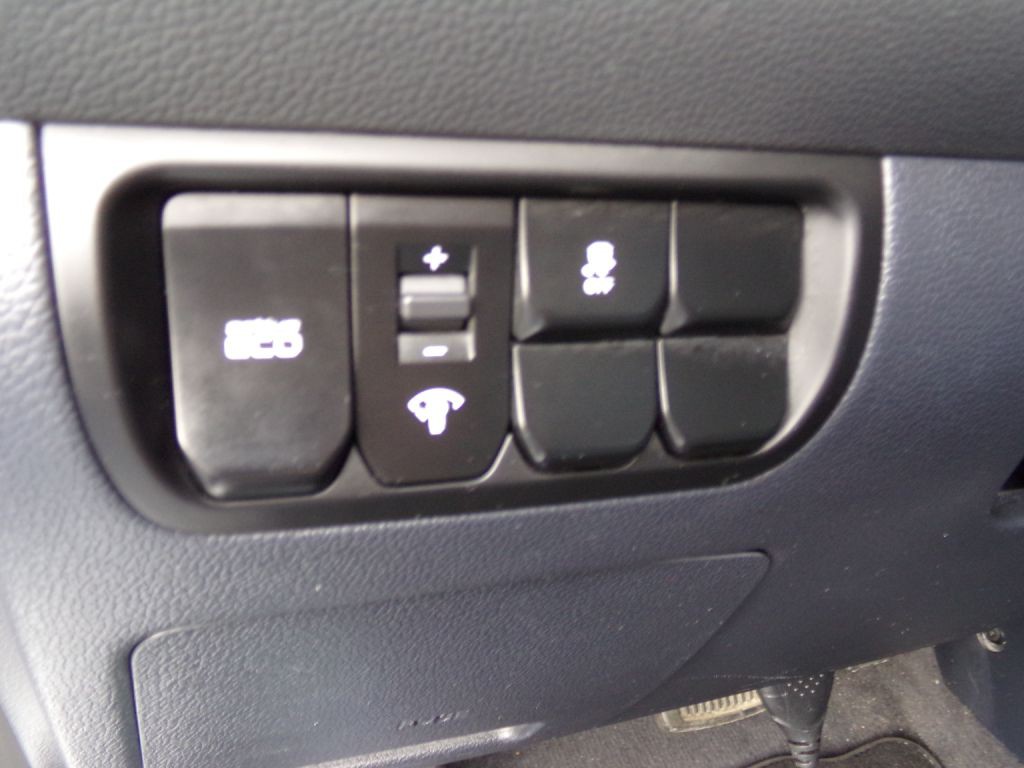 2016 Kia Rio Image 10