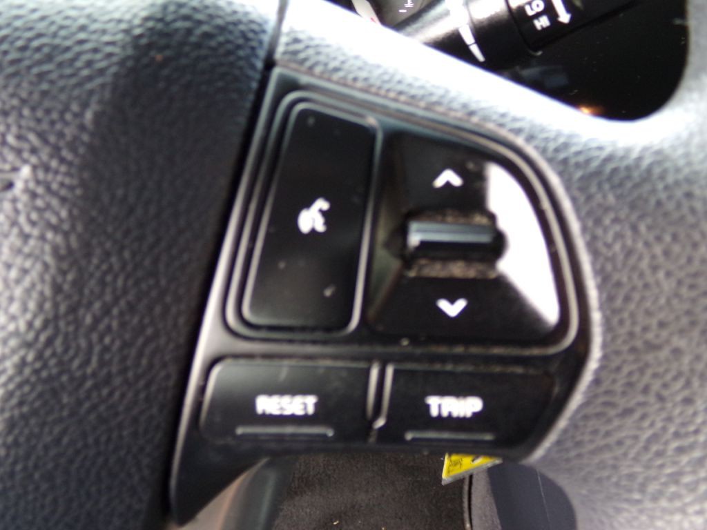 2016 Kia Rio Image 12