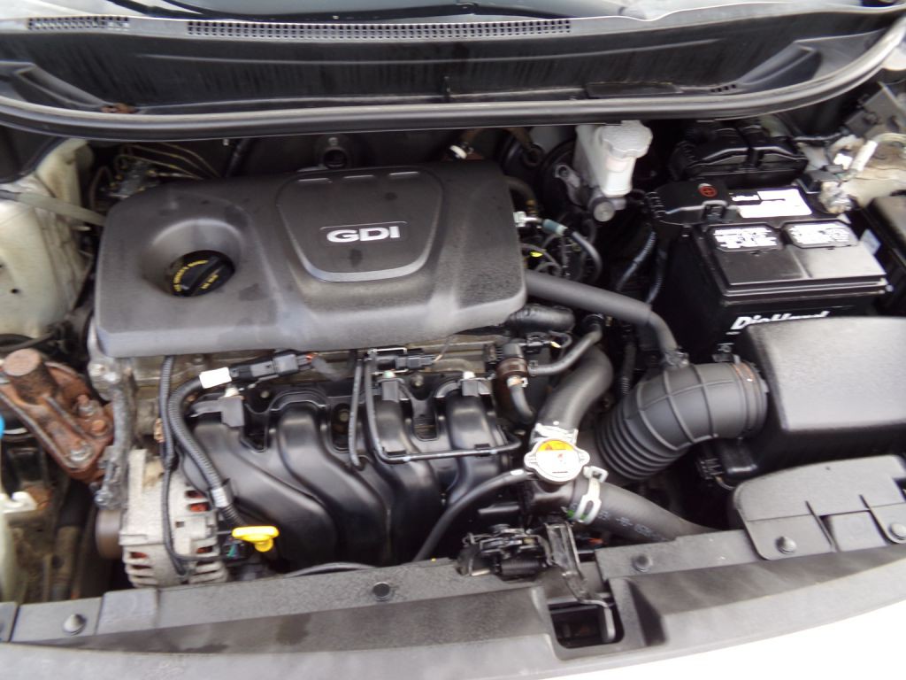 2016 Kia Rio Image 17