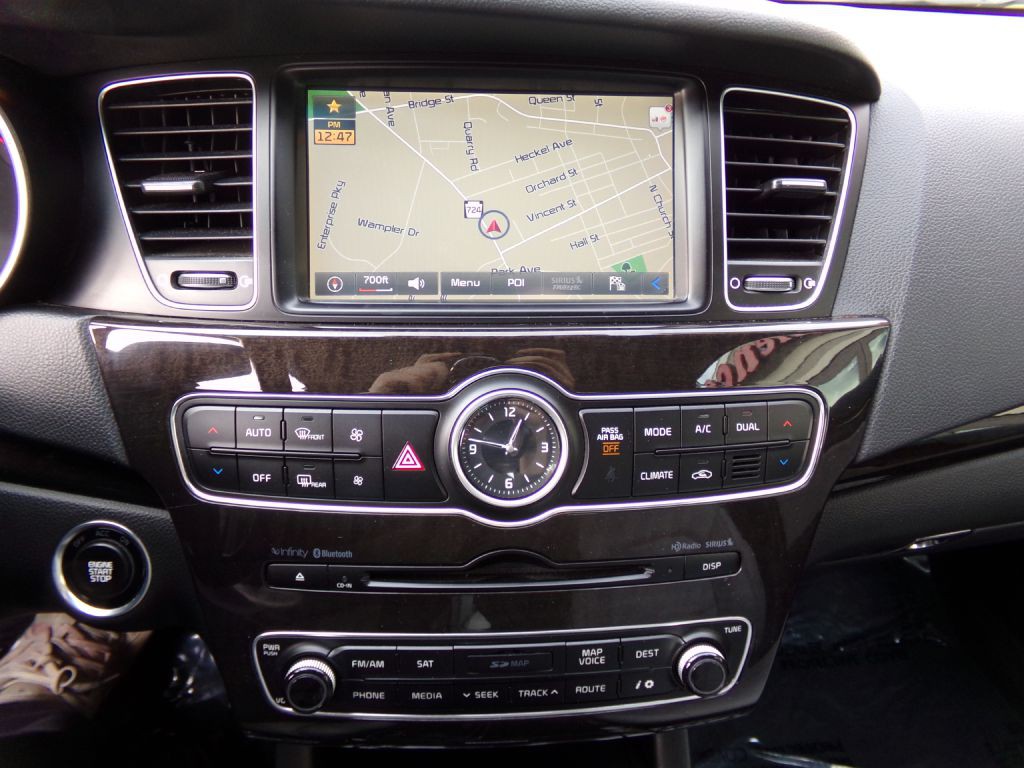 2014 Kia Cadenza Image 8