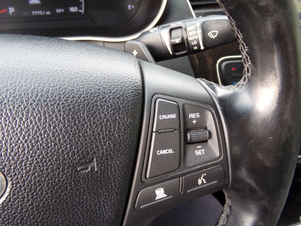 2014 Kia Cadenza Image 12