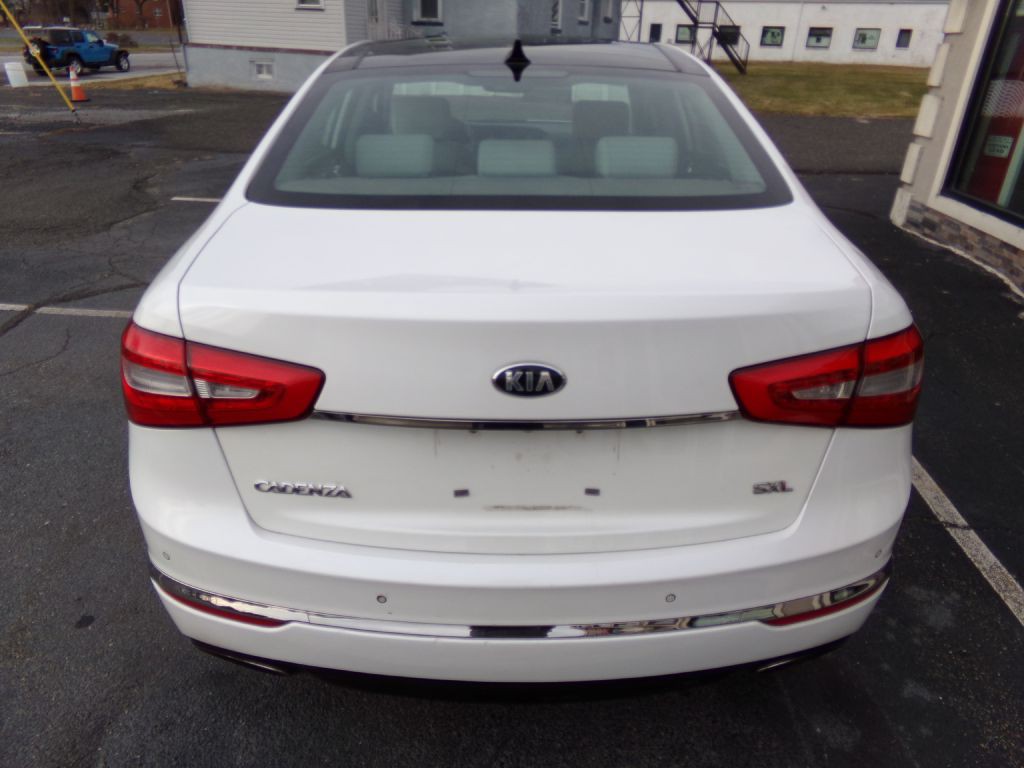 2014 Kia Cadenza Image 26