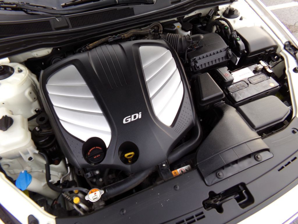 2014 Kia Cadenza Image 29