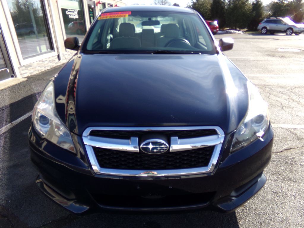 2013 Subaru Legacy Image 6
