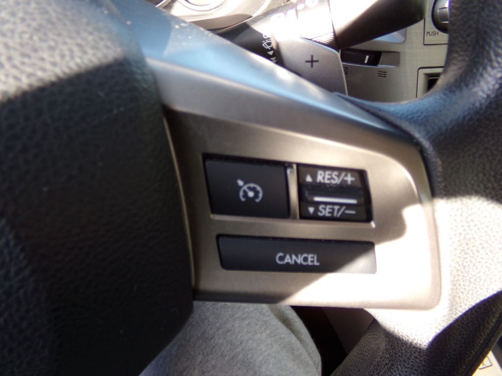 2013 Subaru Legacy Image 14