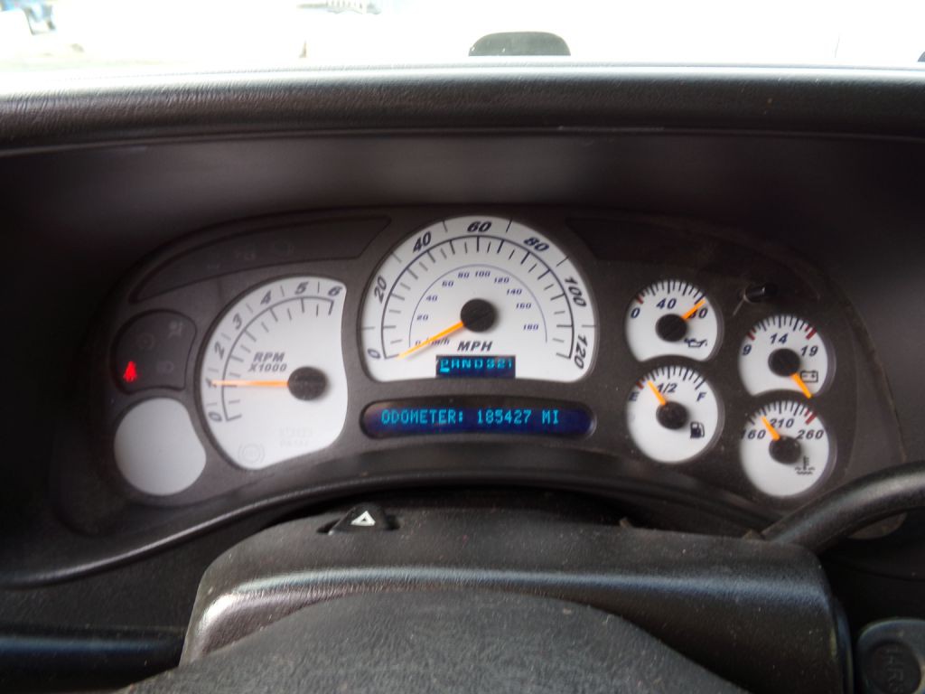 2003 Chevrolet Silverado 1500 Image 9