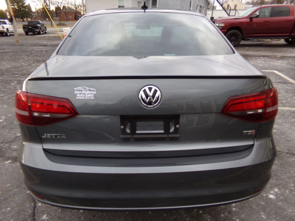 2016 Volkswagen Jetta Image 14