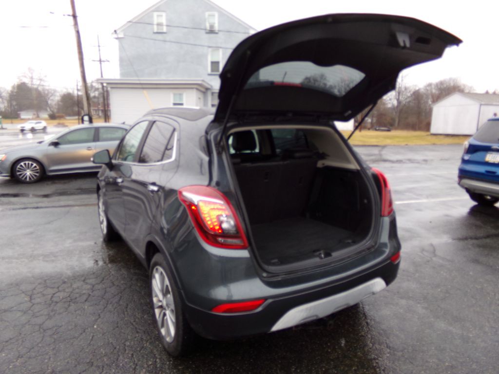 2017 Buick Enclave Image 16