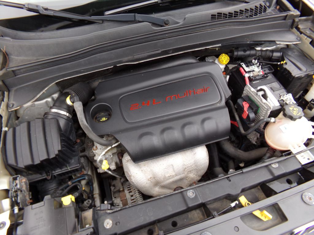 2015 Jeep Renegade Image 22