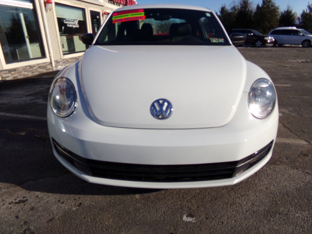 2014 Volkswagen Beetle Image 13