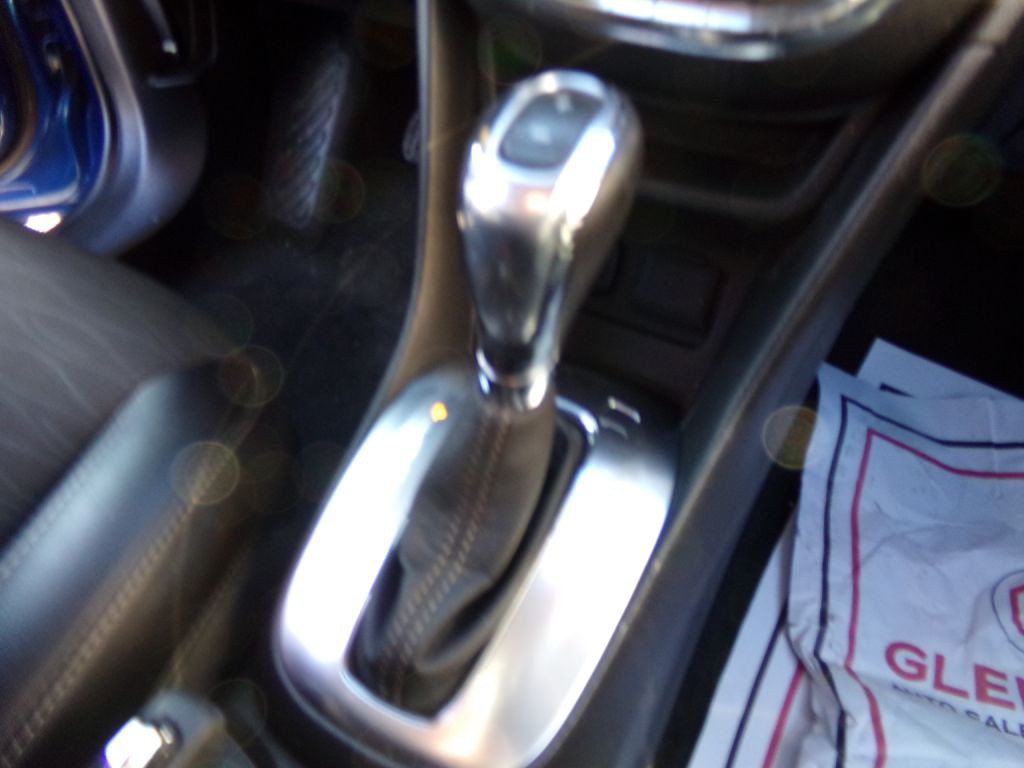 2015 Buick Enclave Image 9