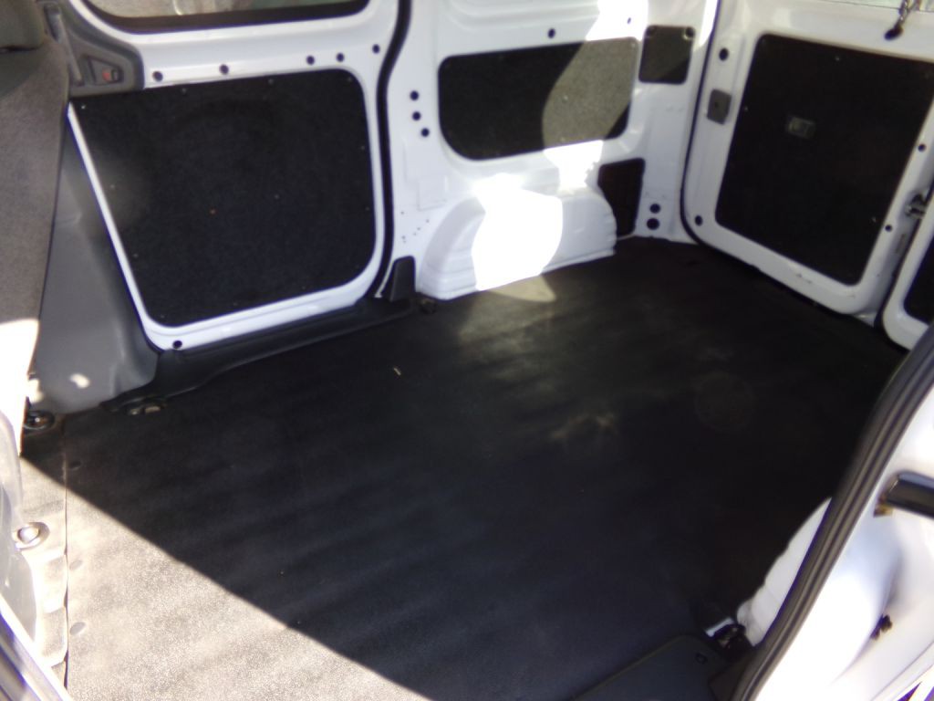 2015 Chevrolet Express Image 8