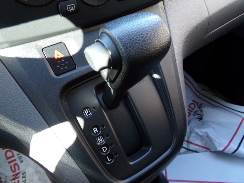 2015 Chevrolet Express Image 11