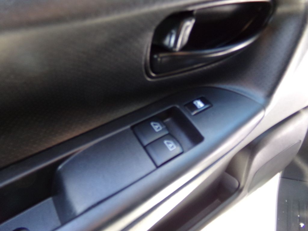 2015 Chevrolet Express Image 15