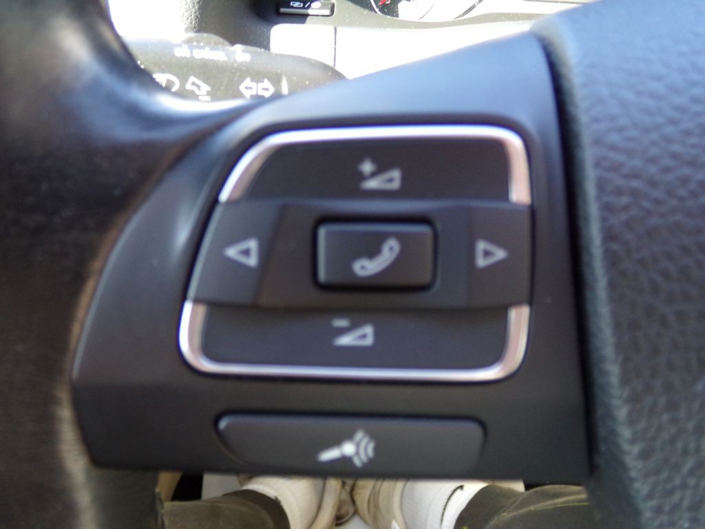 2016 Volkswagen Tiguan Image 14