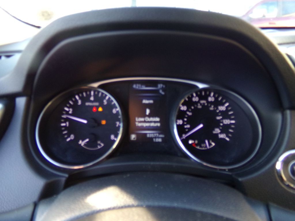 2015 Nissan Rogue Image 9