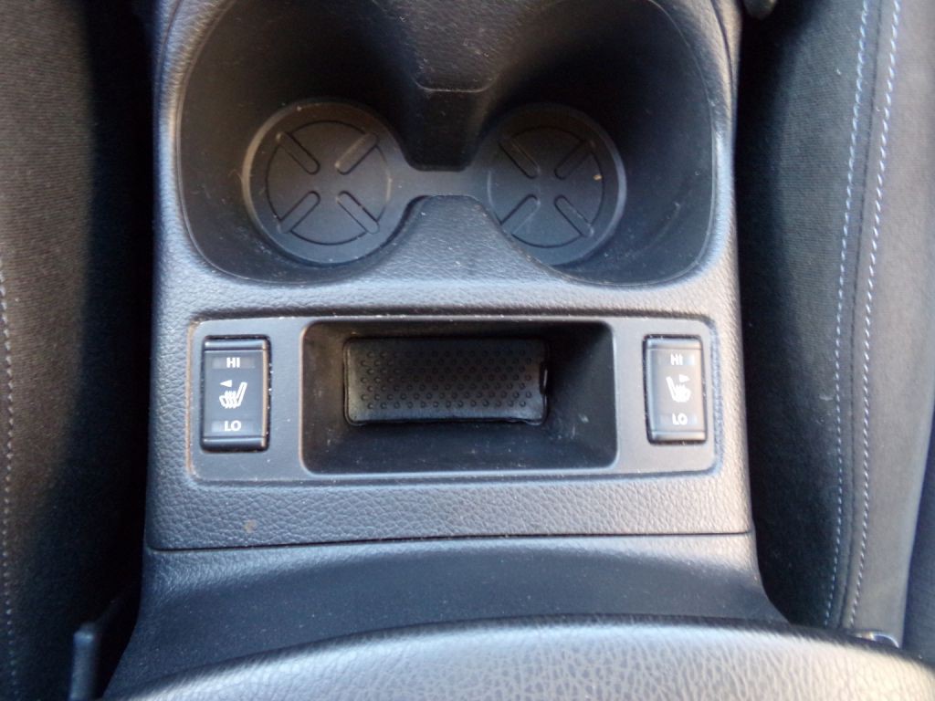 2015 Nissan Rogue Image 13