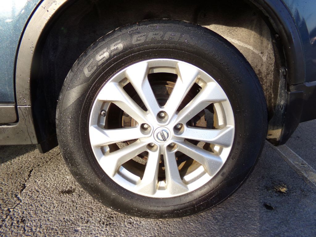 2015 Nissan Rogue Image 21