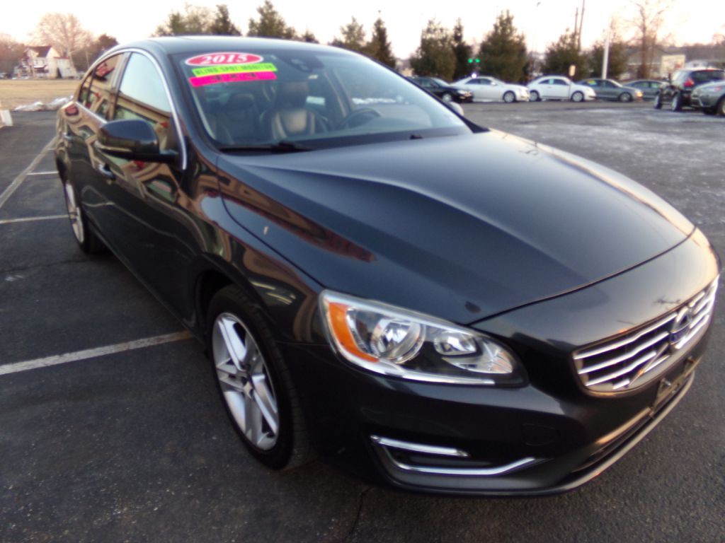 2015 Volvo S60 Image 4