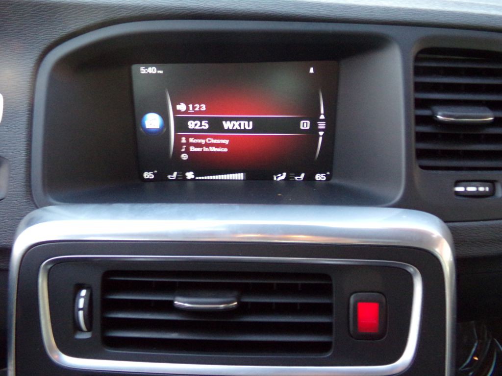 2015 Volvo S60 Image 8