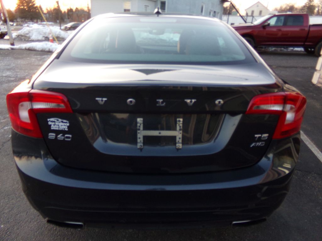 2015 Volvo S60 Image 19