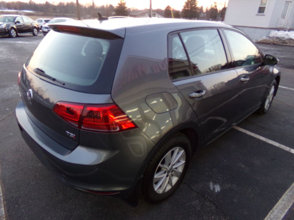 2015 Volkswagen Golf Image 3