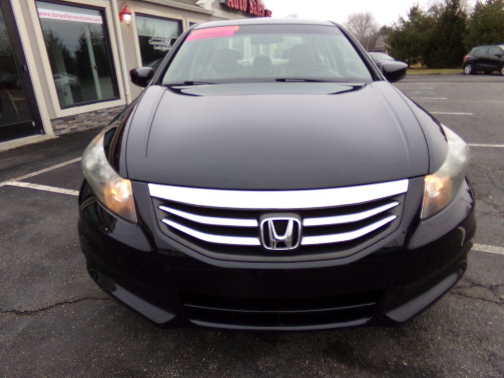 2011 Honda Accord Image 16