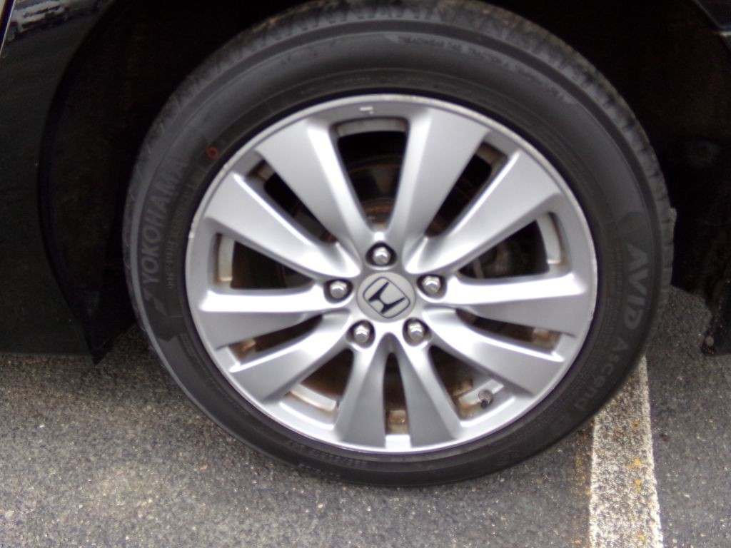 2011 Honda Accord Image 19