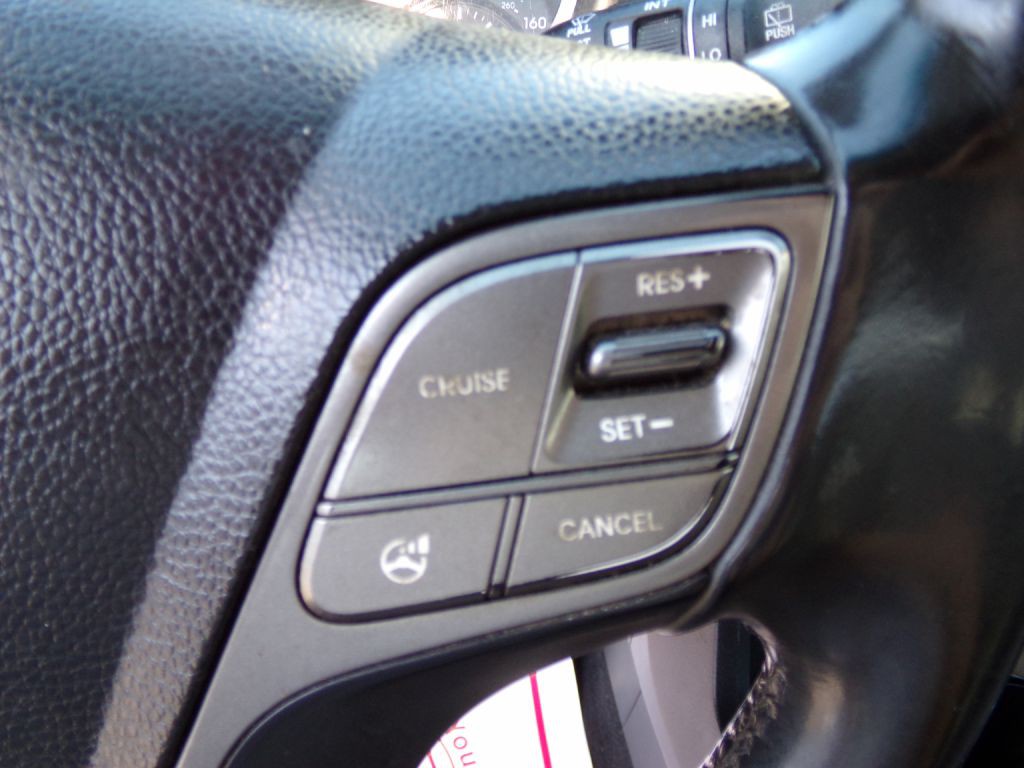 2014 Hyundai Santa Fe Sport Image 14