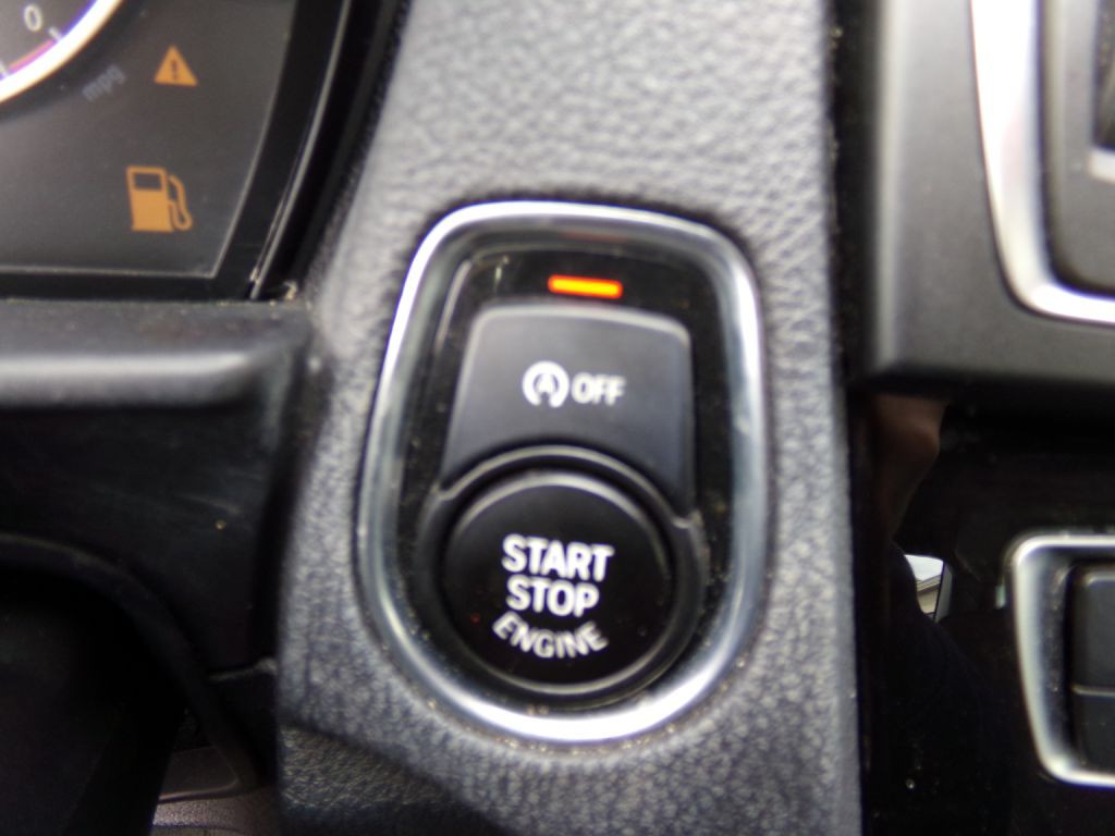 2016 BMW 2 Series Image 16