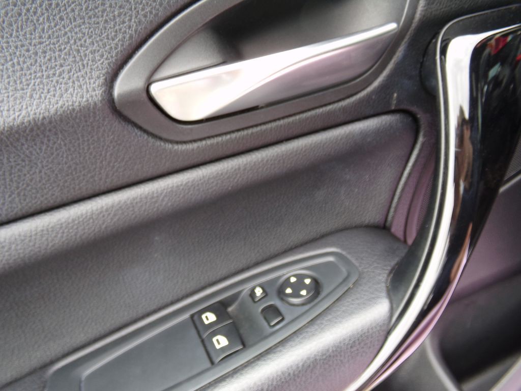 2016 BMW 2 Series Image 20