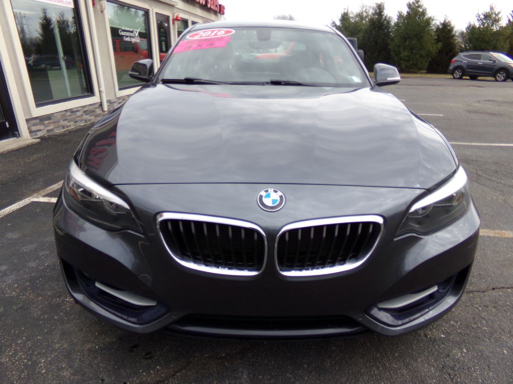 2016 BMW 2 Series Image 22