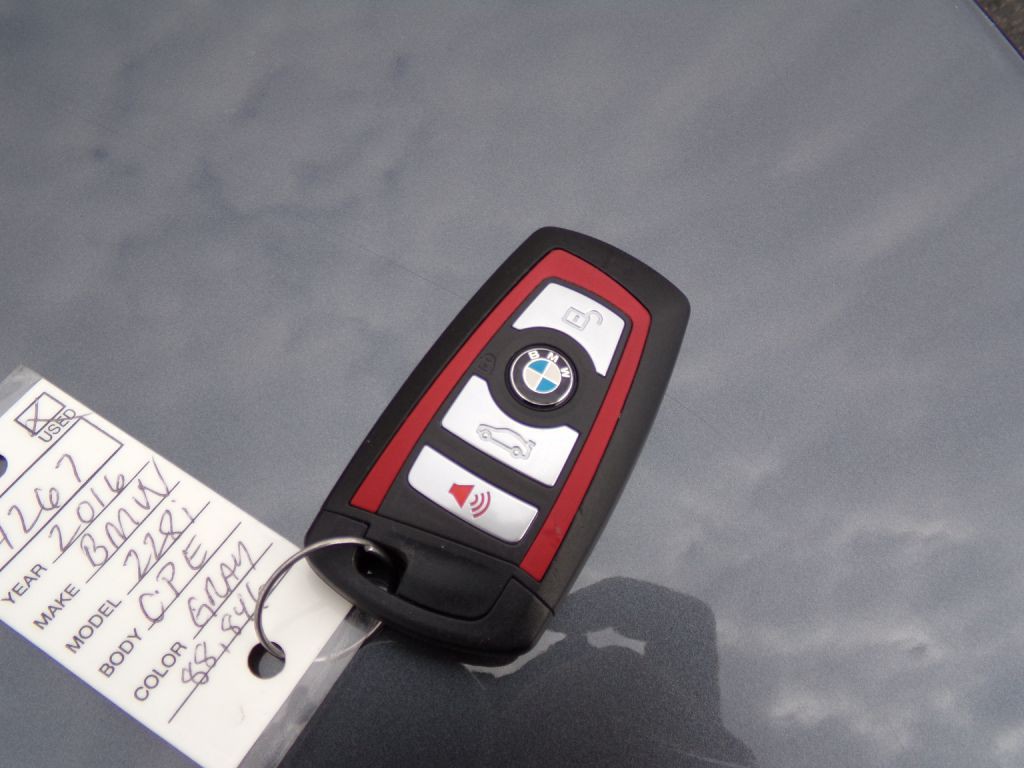 2016 BMW 2 Series Image 26